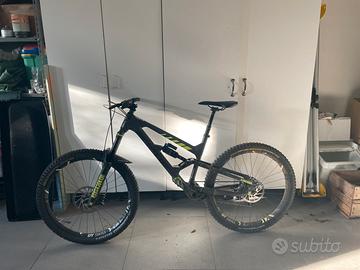 Focus sam carbon 27.5 m