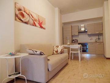 Prima fila mare con parcheggio privato