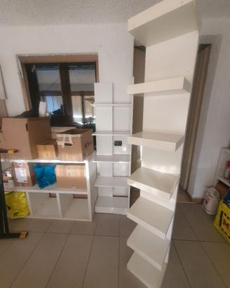 Scaffale bianco