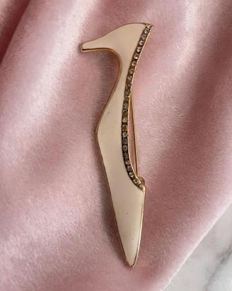 Spilla décolleté tacco a spillo anni 80