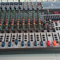 MIXER BEHINGER XENYX X1832USB