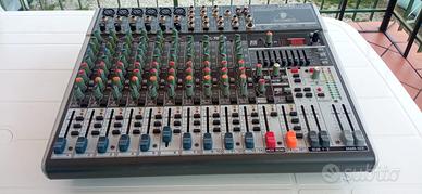 MIXER BEHINGER XENYX X1832USB