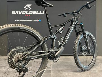 AMFLOW PX CARBON AVINOX M2S Disponibile in negozio