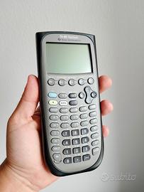 Calcolatrice Texas Instruments TI-89 Titanium
