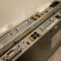Due router Cisco 1921