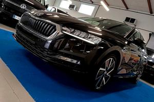 Skoda Octavia Wagon 2.0 TDI 4x4 DSG CLEVER EDITION