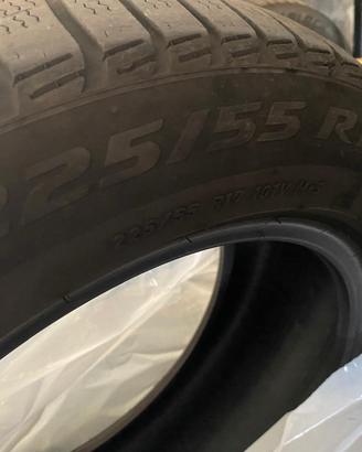 225-55-17 gomme invernali Pirelli nuove