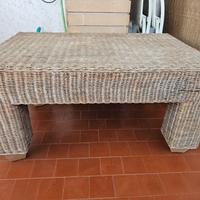 tavolino in bambù 