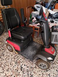 scooter per disabili anziani 