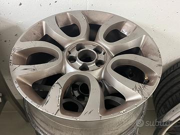 Stock 4 cerchi lega Fiat 500L - 30€ TUTTI