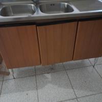 lavello in acciaio 