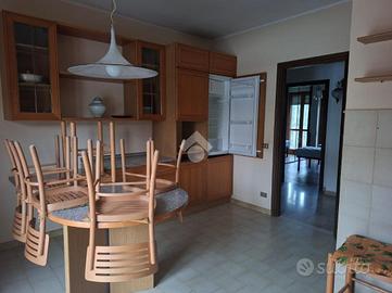 3 LOCALI A COSTIGLIOLE D'ASTI