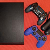 Ps4 con 4 controller e 24 giochi originali