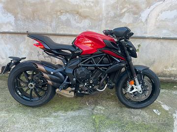 Mv Agusta dragster 800 - 2021 - 4.000km - PERFETTA