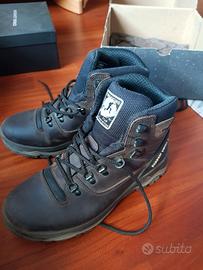 Scarpe da trekking suola vibram