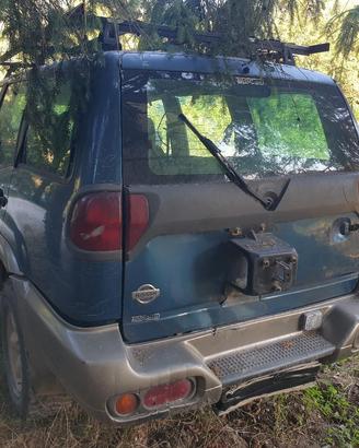 nissan Terrano II 2.7td