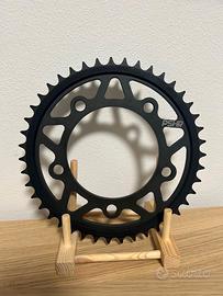 Corona per Moto Nera