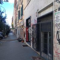 NEGOZIO A ROMA
