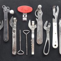 VECCHI APRISCATOLE CAVATAPPI APRIBOTTIGLIE VINTAGE