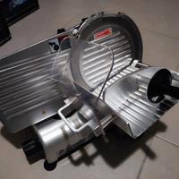 Affettatrice professionale "Amelia"