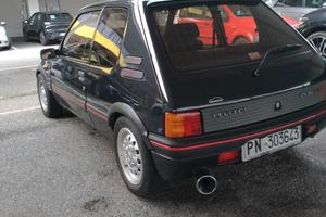 macchina perfettamente funzionante 