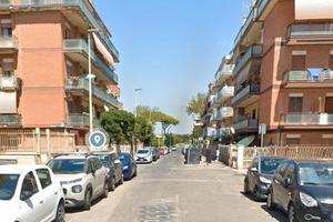 Torvaianica soleggiato trilocale arredato