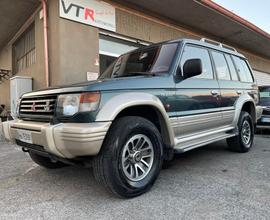 Mitsubishi Pajero V6 cat Wagon SHR S. Select GLS