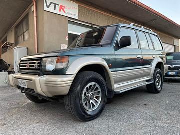 Mitsubishi Pajero V6 cat Wagon SHR S. Select GLS