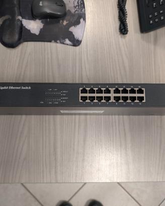 Switch Ethernet 16 porte Planet GSW-1601