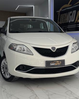 Lancia Ypsilon 1.2 GPL Ecochic Platinum