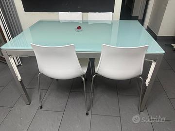 Tavolo e sedie calligaris