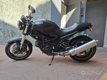 Ducati monster 2006