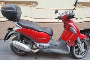 Scarabeo 250 - km 21.000 - Appena revisionato