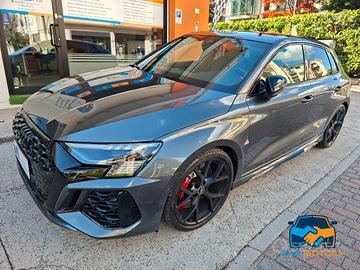 Audi RS3 Sportback 2.5 tfsi quattro s-tronic + tet