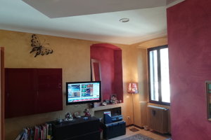 Alloggio con possibile mansarda doppia vista lago