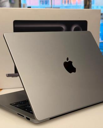 MacBook Pro 14”M3 2023 16gb/512gb- usato garantito