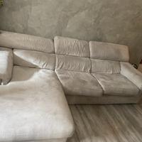 Divano con chaise longue