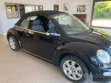 Volkswagen New Beetle 1.6 Cabrio