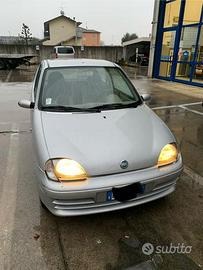 Fiat 600 vari modelli e colori