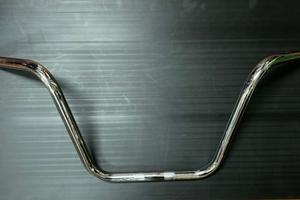 Manubrio apehanger per Harley-Davidson