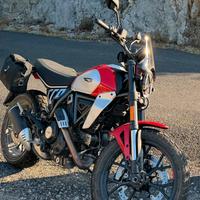 Ducati Scrambler Icon Red 2024