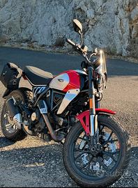 Ducati Scrambler Icon Red 2024