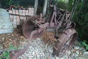 Aratro carrellato Dondi