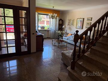 Villetta schiera Rivalta Reggio Emilia