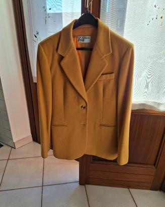 Giacca in pura lana e kashmir colore giallo 