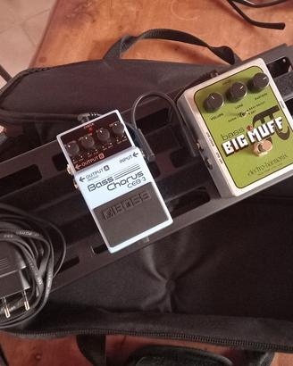 Pedaliera Rockboard con 2 effetti per basso