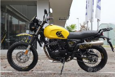 Swm scrambler six 6 days gialla 2.600 kmcome nuova