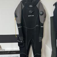 Muta stagna completa