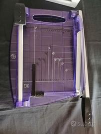 tagliere fogli e graffette 