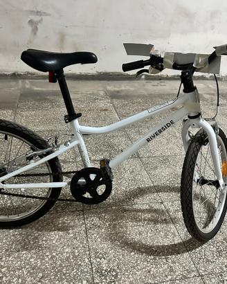 Bicicletta RIVERSIDE 100, età 6-9 anni